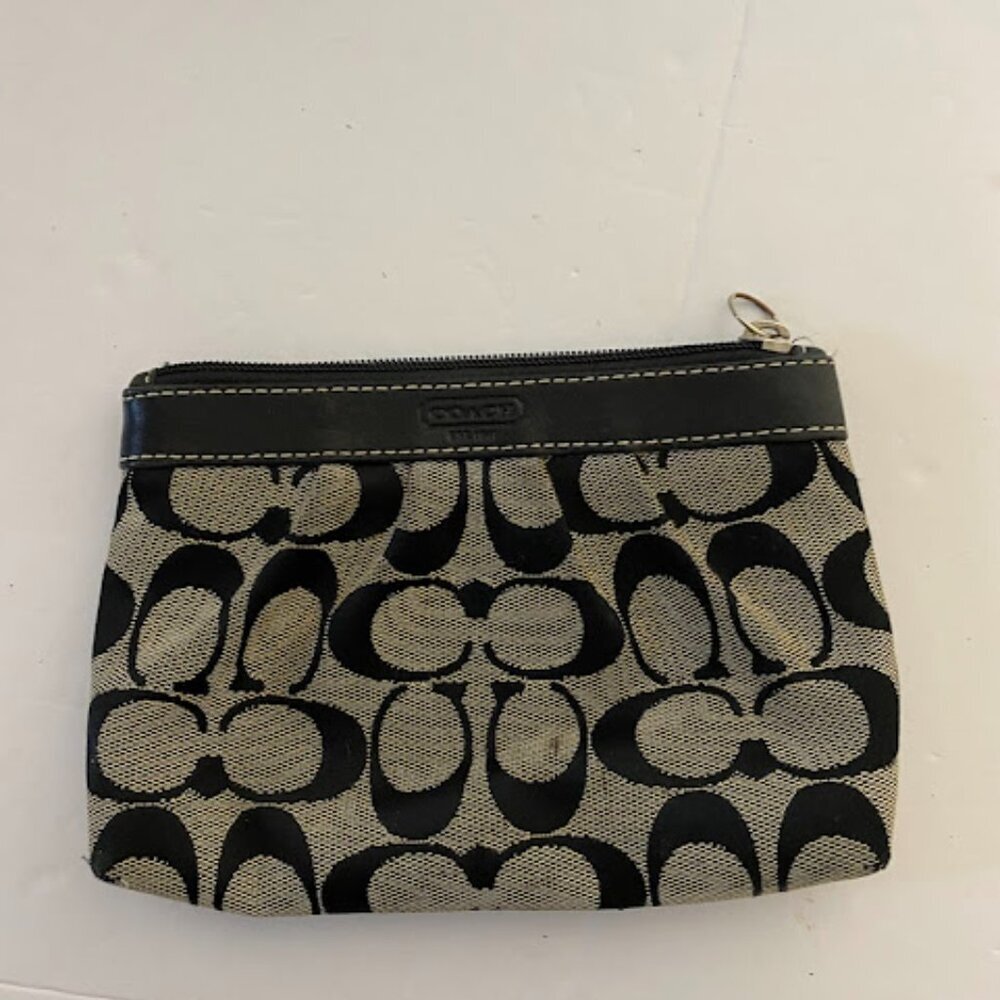 Coach Signature Canvas Wristlet Pouch – Black & Khaki Zip Clutch - Picture 3 of 10